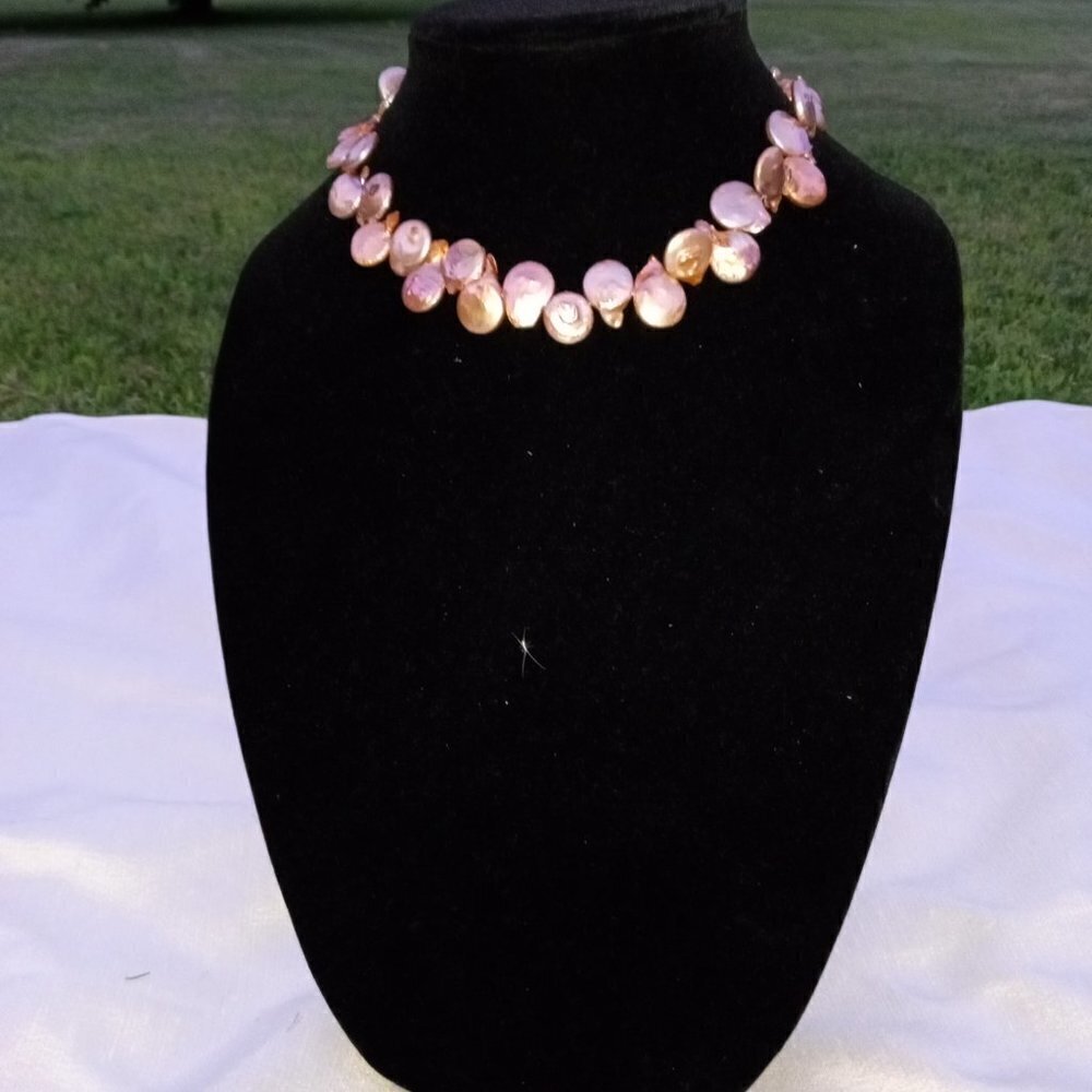 Freshwater Pearl Choker Bronze - Picture 7 of 8